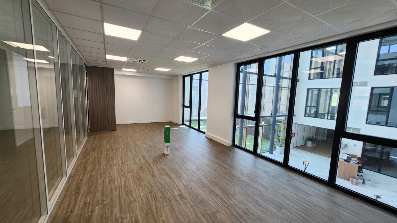 Bureau Croissy-Beaubourg 2820m² Location bureau Croissy-Beaubourg Seine-et-Marne OLBUR2533088 4